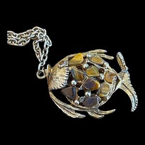 Super unique vintage gold tone and conic quartz fish necklace